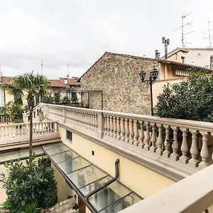 Comfy Portion Of By Il Mosaico Florencia